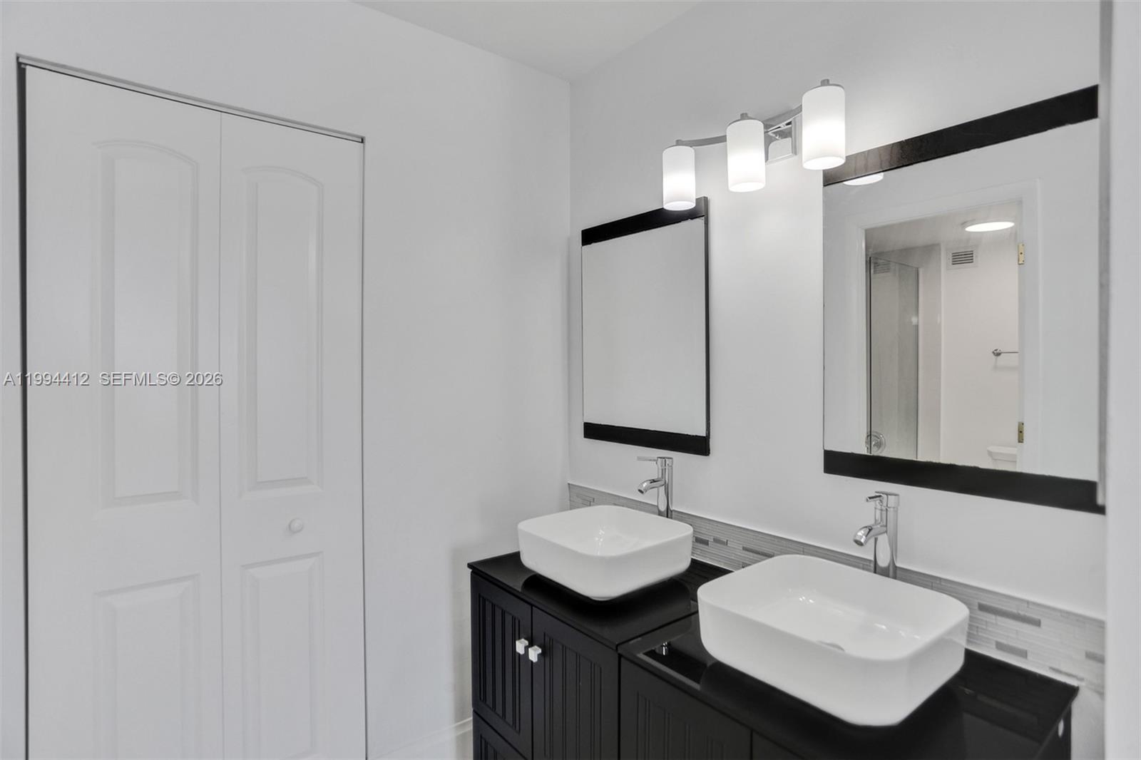 Photo of 3800 Ocean Dr  #1805, Hollywood, Florida, 33019 - 