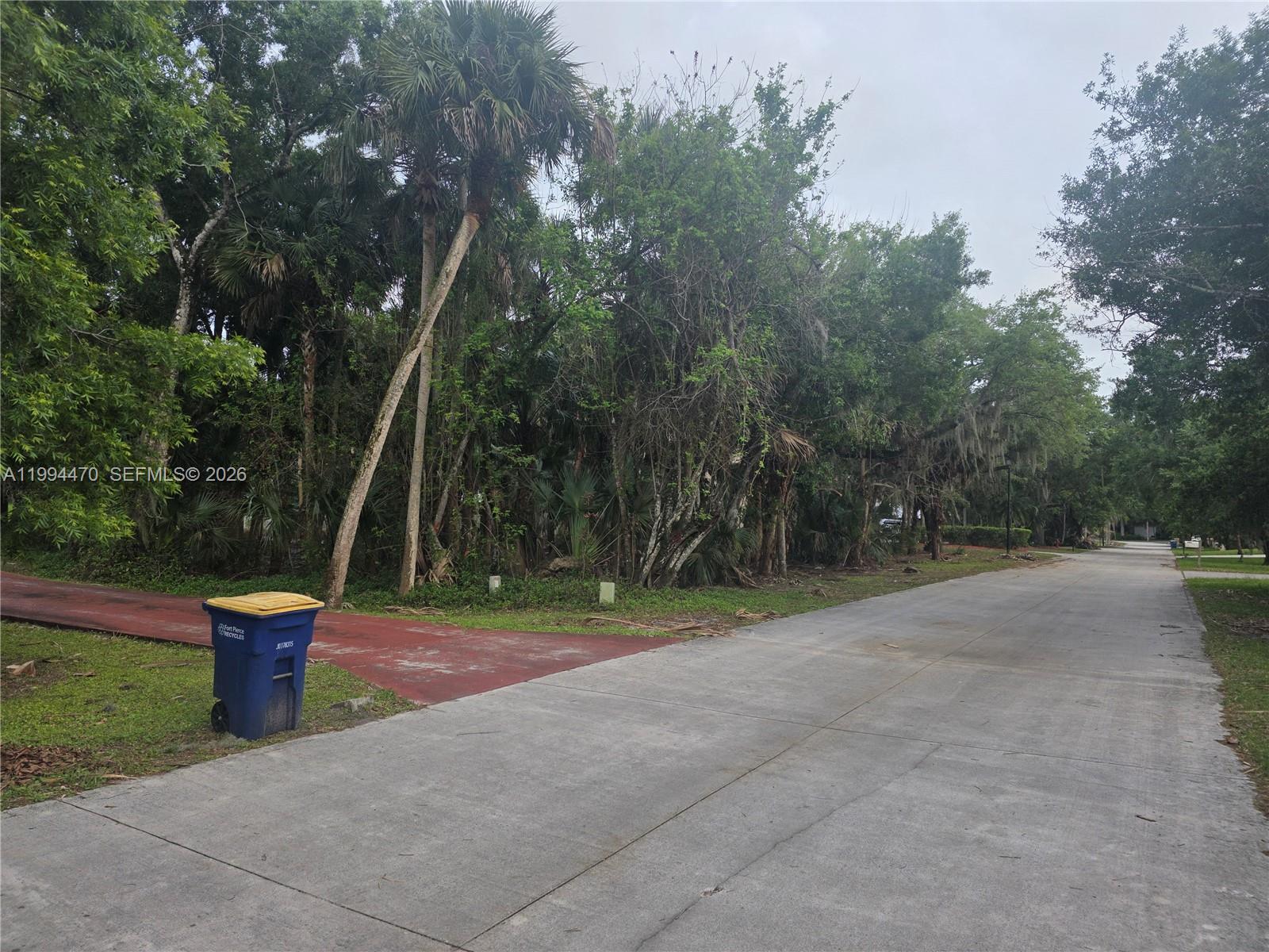 Ver detalles / sq. ft. $ 2026-04-03 0 foto