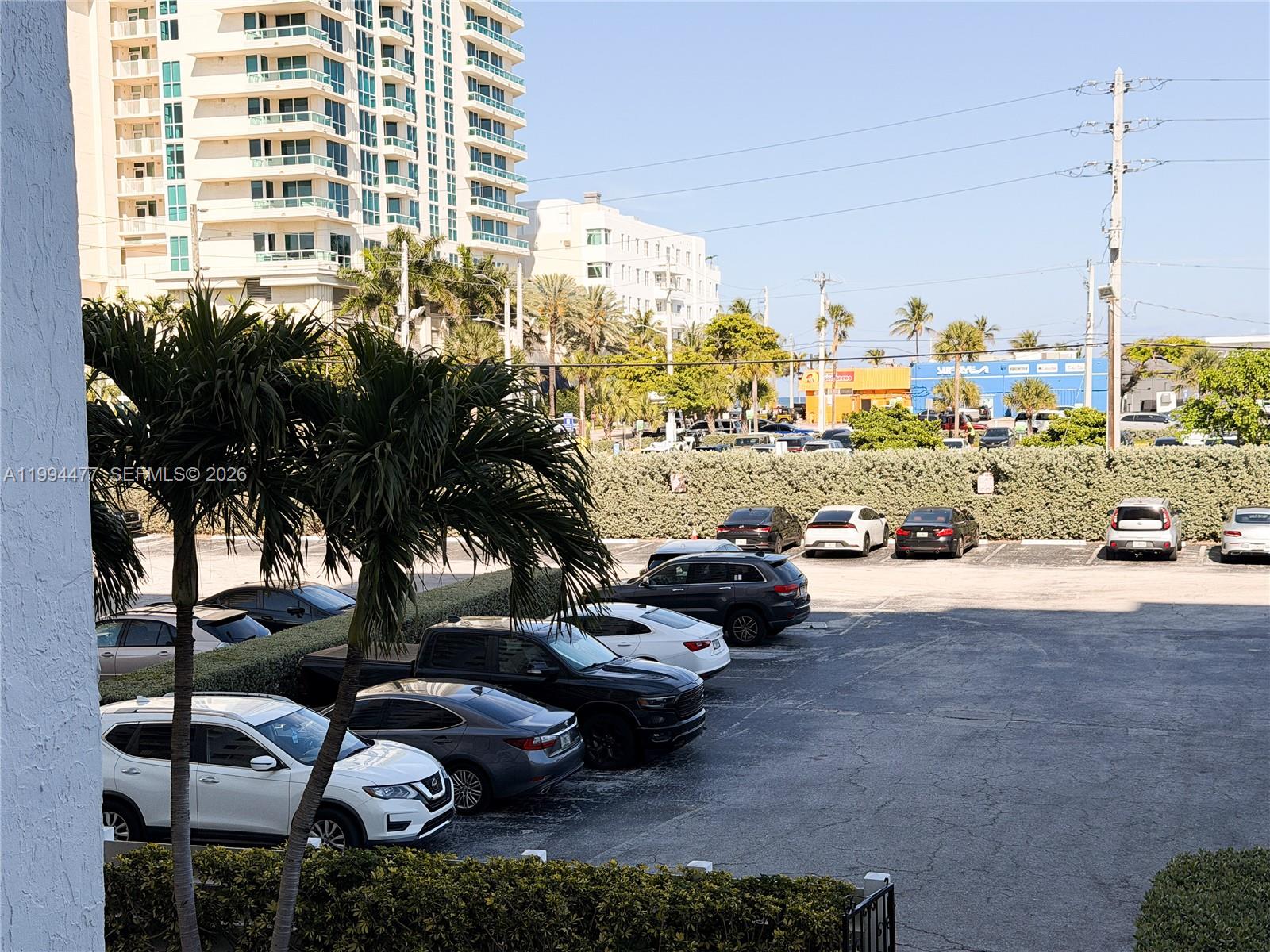 211 1 / 1 647 sq. ft. $ 2026-04-03 0 Photo