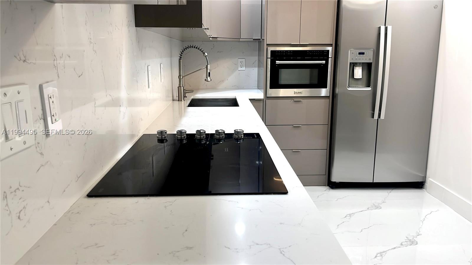 Photo of 3701 Country Club Dr  #1505, Aventura, Florida, 33180 - 