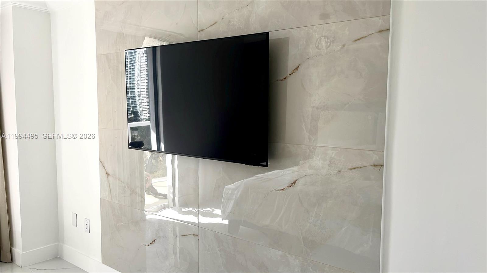 Photo of 3701 Country Club Dr  #1505, Aventura, Florida, 33180 - 