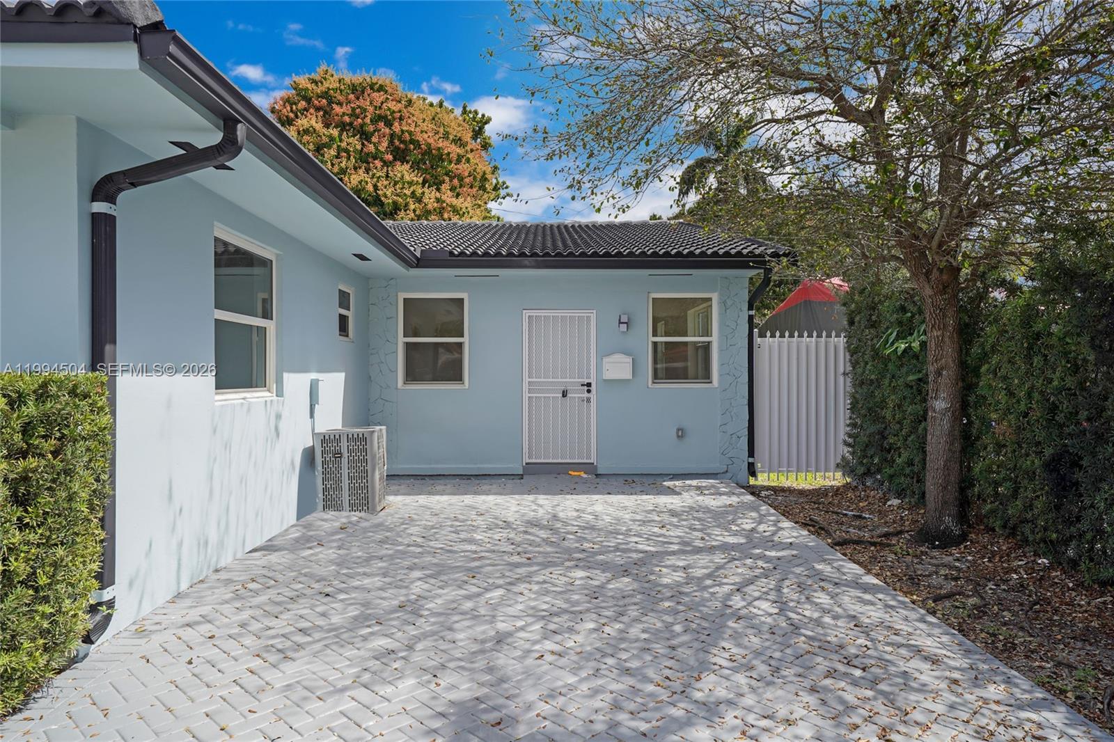   /  2495 sq. ft. $ 2026-04-03 0 Photo