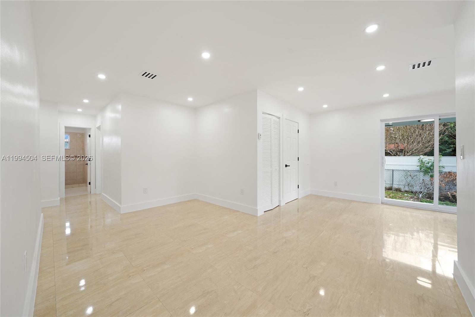   /  2495 sq. ft. $ 2026-04-03 0 Photo