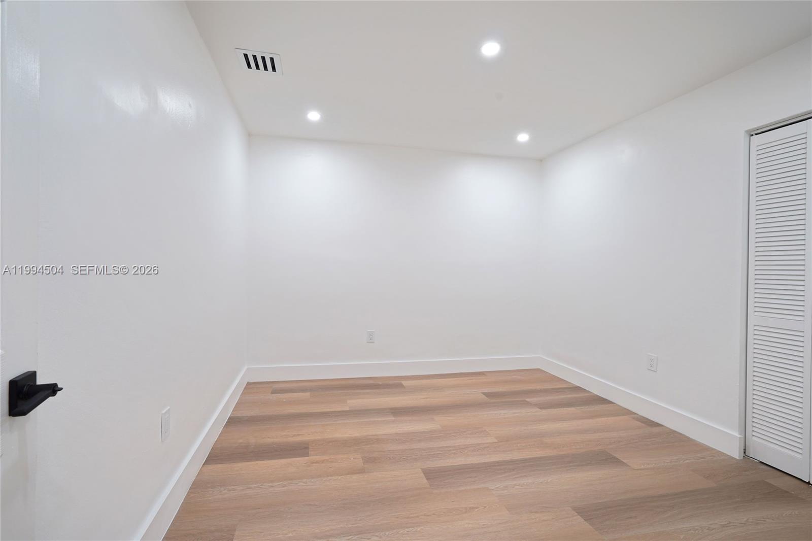   /  2495 sq. ft. $ 2026-04-03 0 Photo