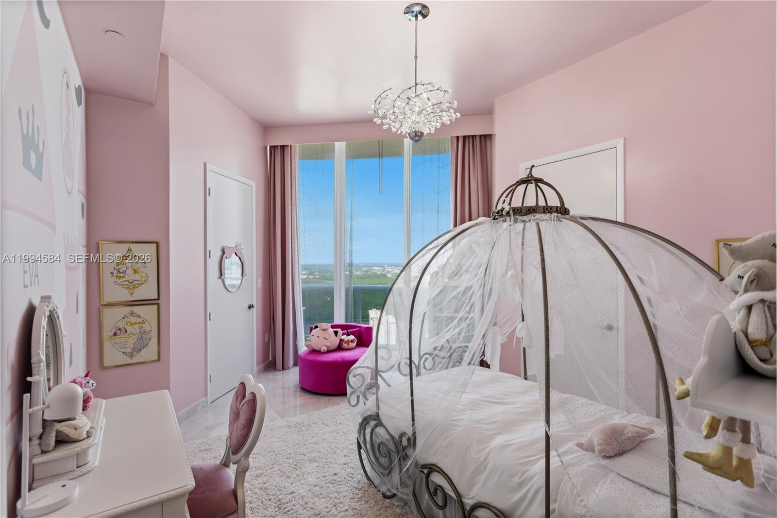 4004 3 / 4 2558 sq. ft. $ 2026-04-03 0 Photo