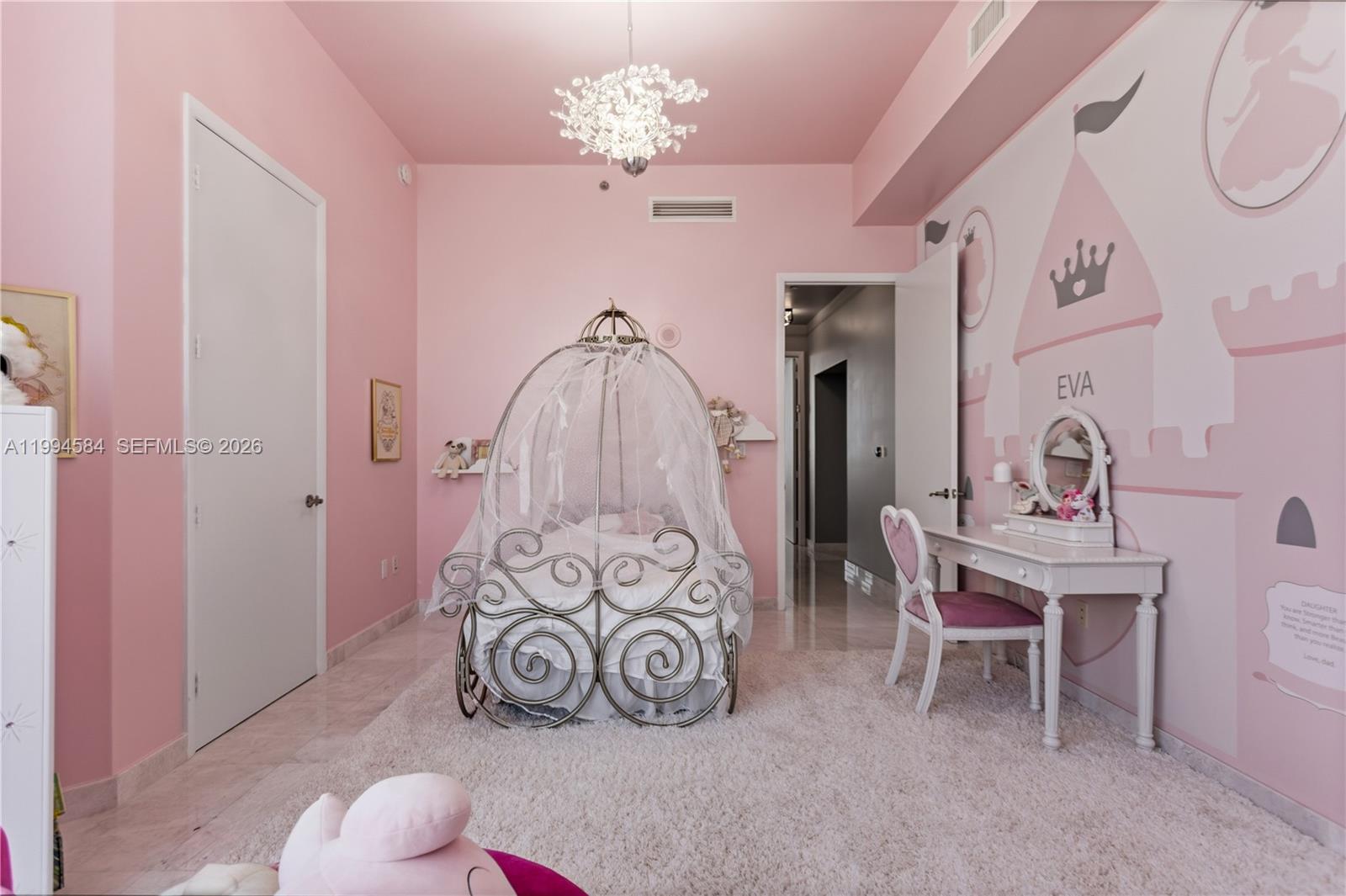 4004 3 / 4 2558 sq. ft. $ 2026-04-03 0 Photo