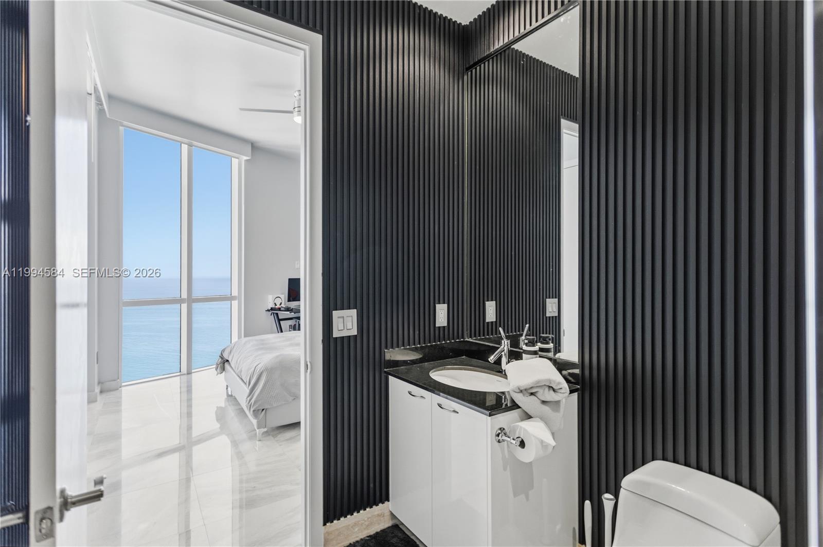 4004 3 / 4 2558 sq. ft. $ 2026-04-03 0 Photo