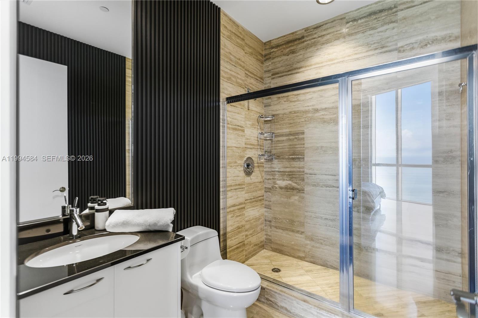 4004 3 / 4 2558 sq. ft. $ 2026-04-03 0 Photo