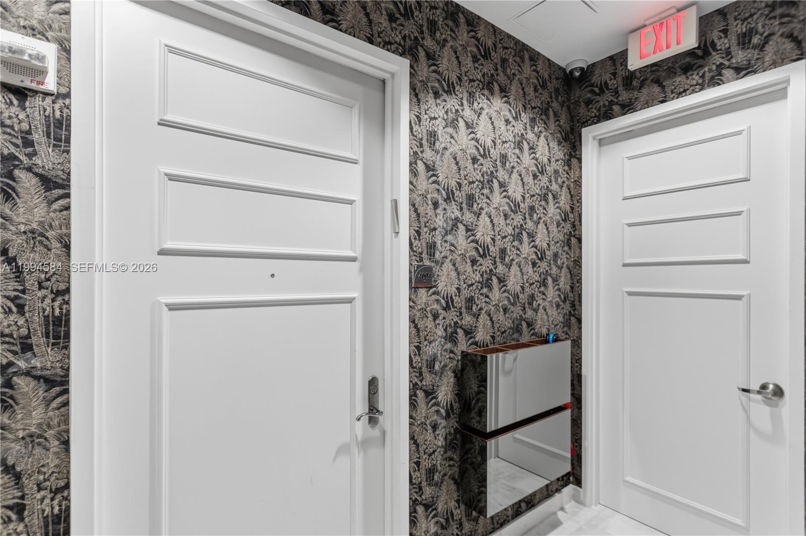 4004 3 / 4 2558 sq. ft. $ 2026-04-03 0 Photo