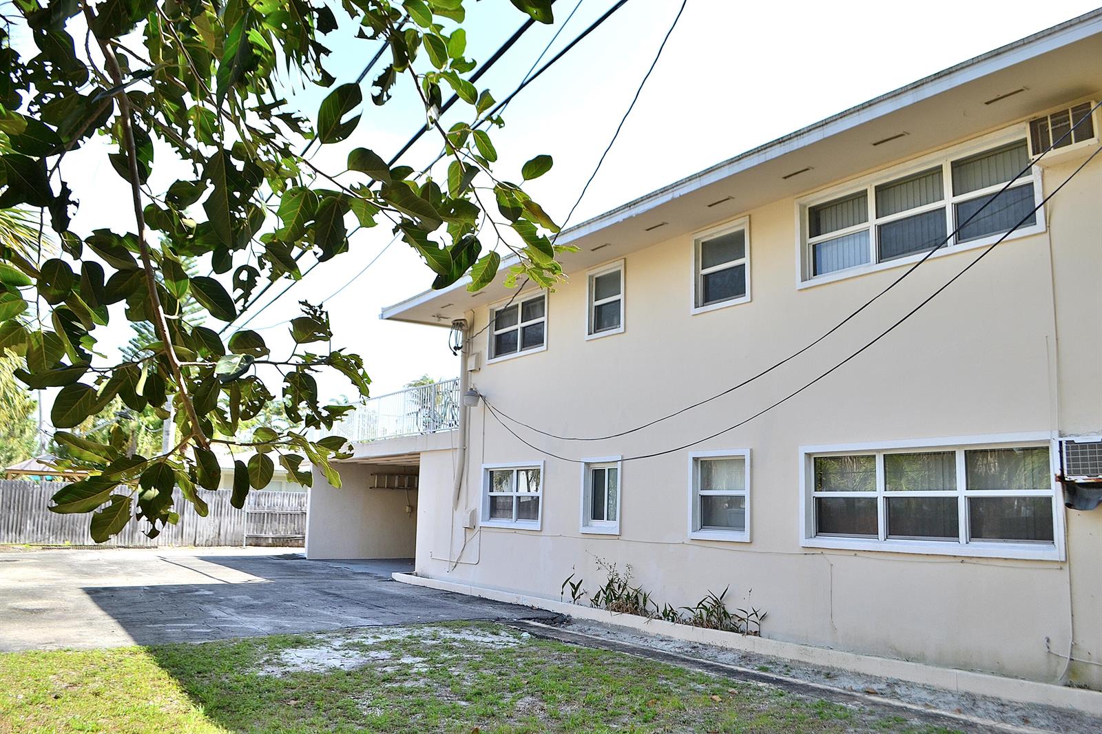 See details 1-6 / 0 sq. ft. $ 2026-06-06 0 Photo