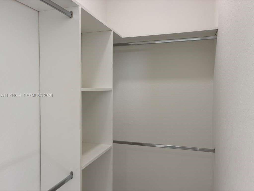6045 3 / 3 1571 sq. ft. $ 2026-04-03 0 Photo