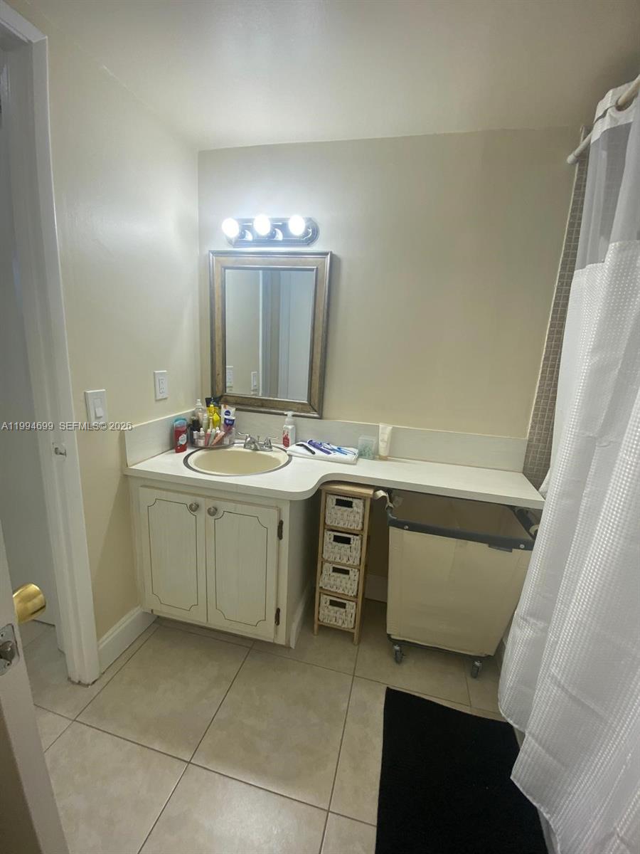 304 1 / 1 686 sq. ft. $ 2026-04-03 0 Photo