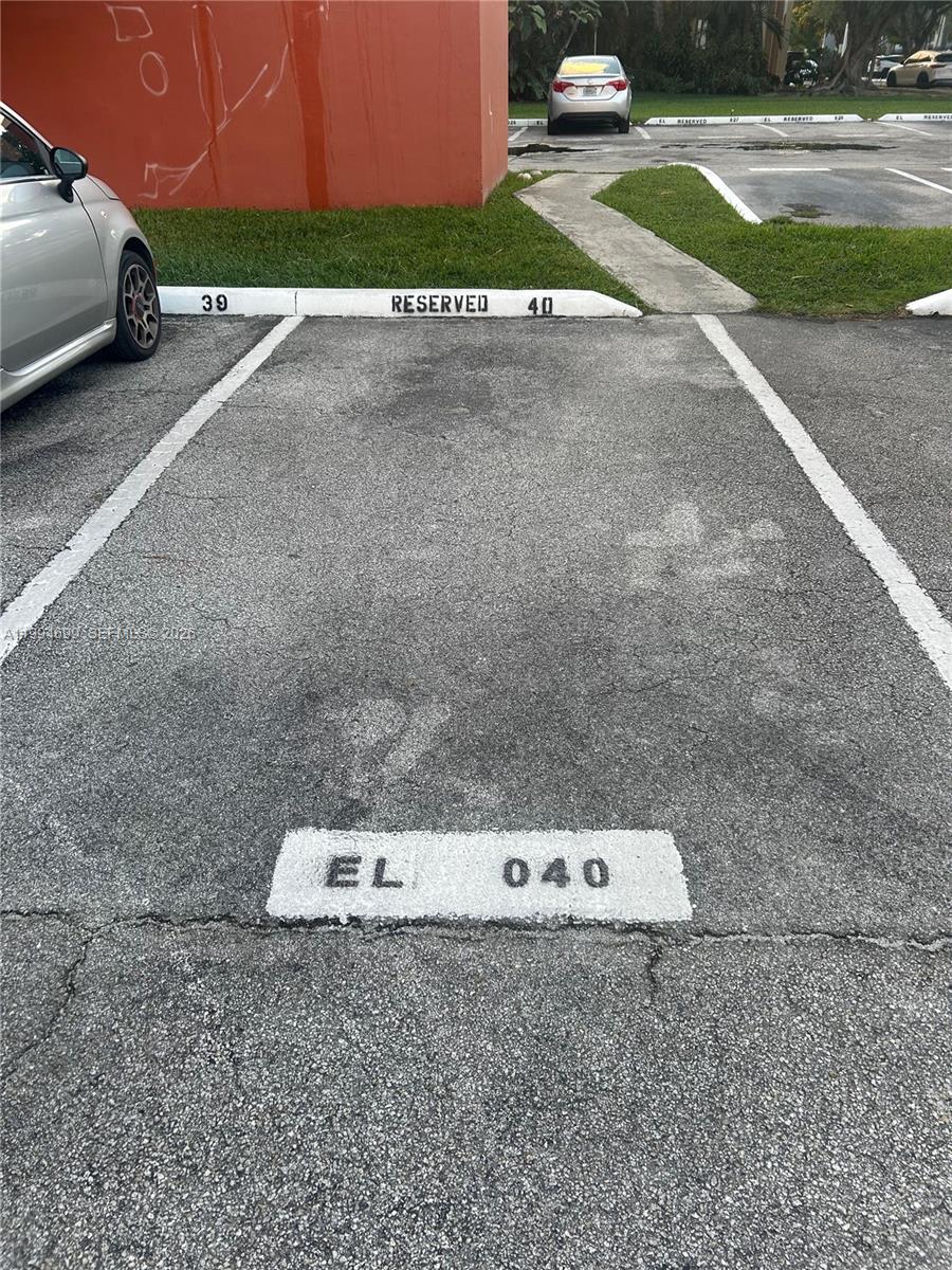 304 1 / 1 686 sq. ft. $ 2026-04-03 0 Photo