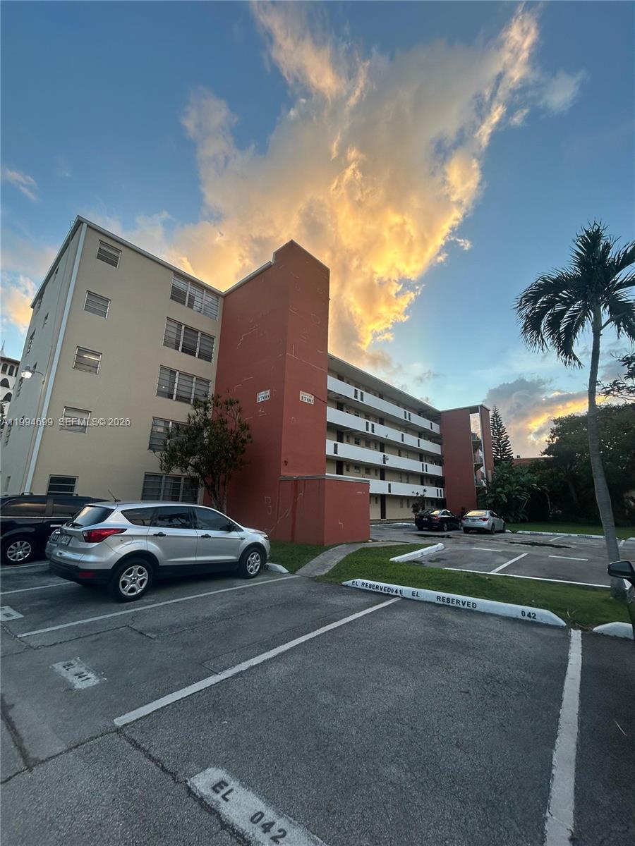 304 1 / 1 686 sq. ft. $ 2026-04-03 0 Photo