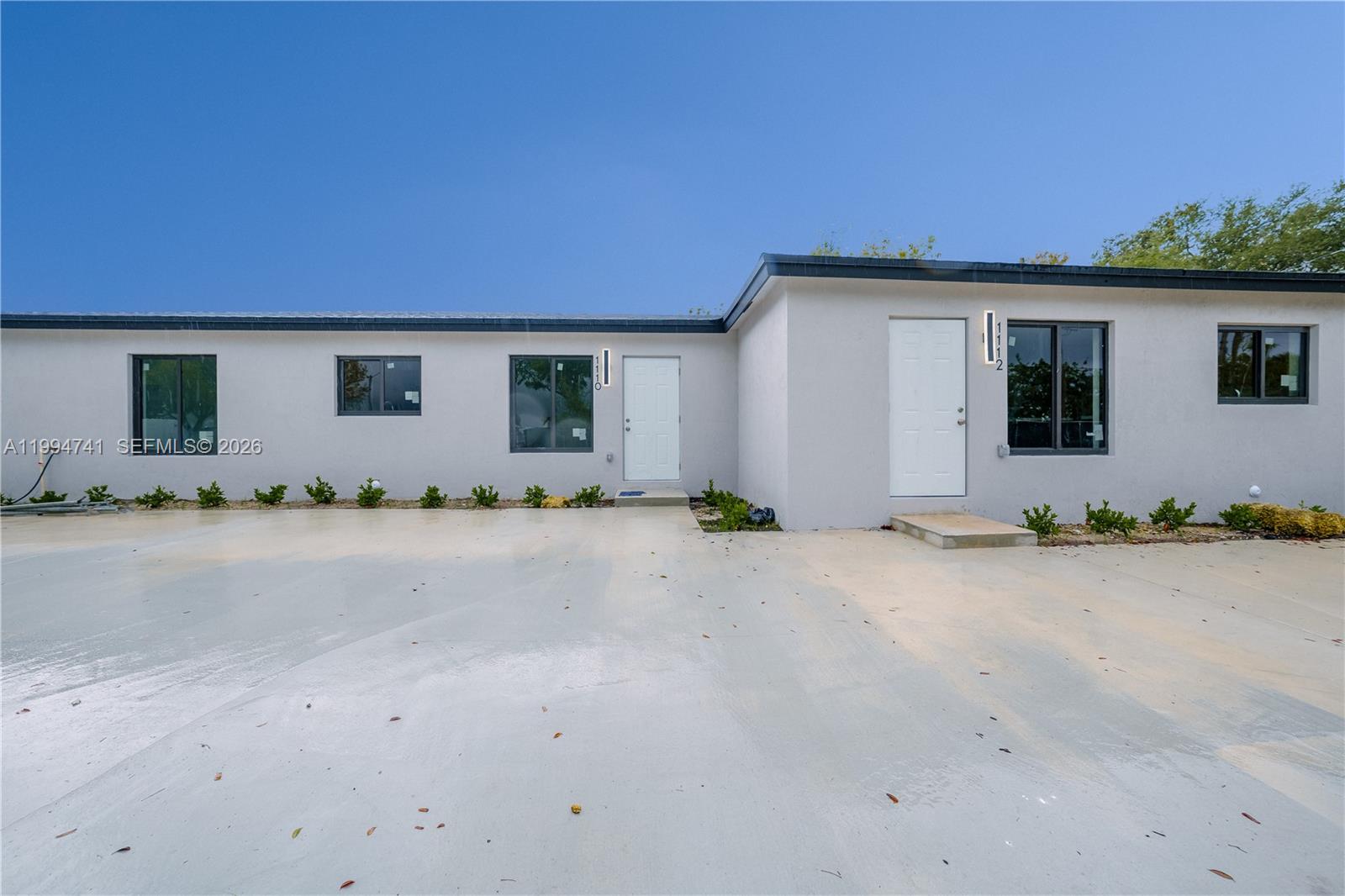   /  2334 sq. ft. $ 2026-04-22 0 Photo