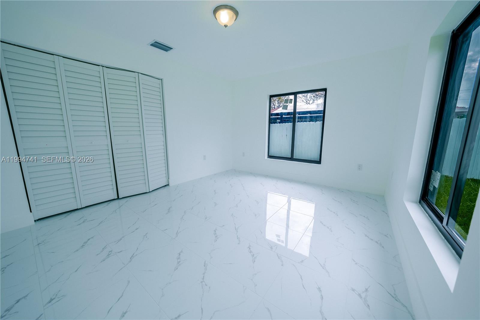   /  2334 sq. ft. $ 2026-04-22 0 Photo