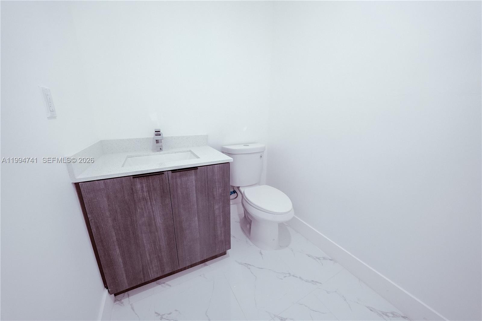   /  2334 sq. ft. $ 2026-04-22 0 Photo