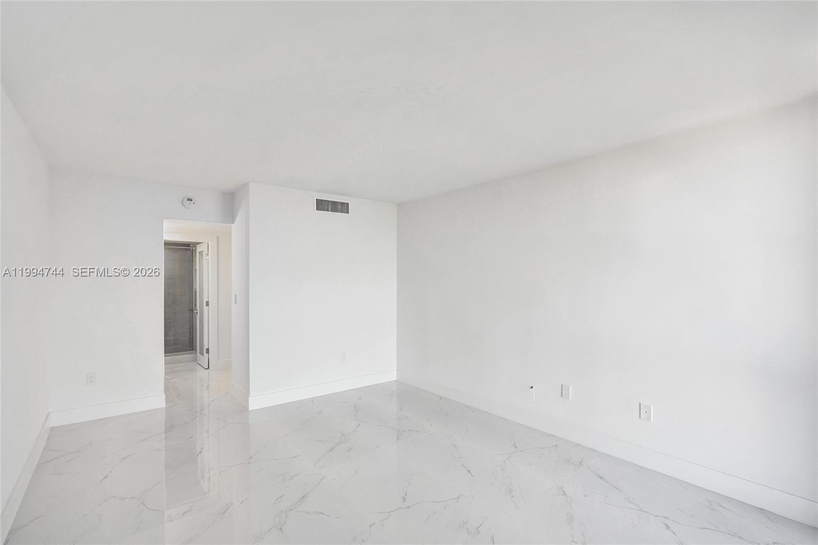 Photo of 3625 Country Club Dr  #2310, Aventura, Florida, 33180 - 