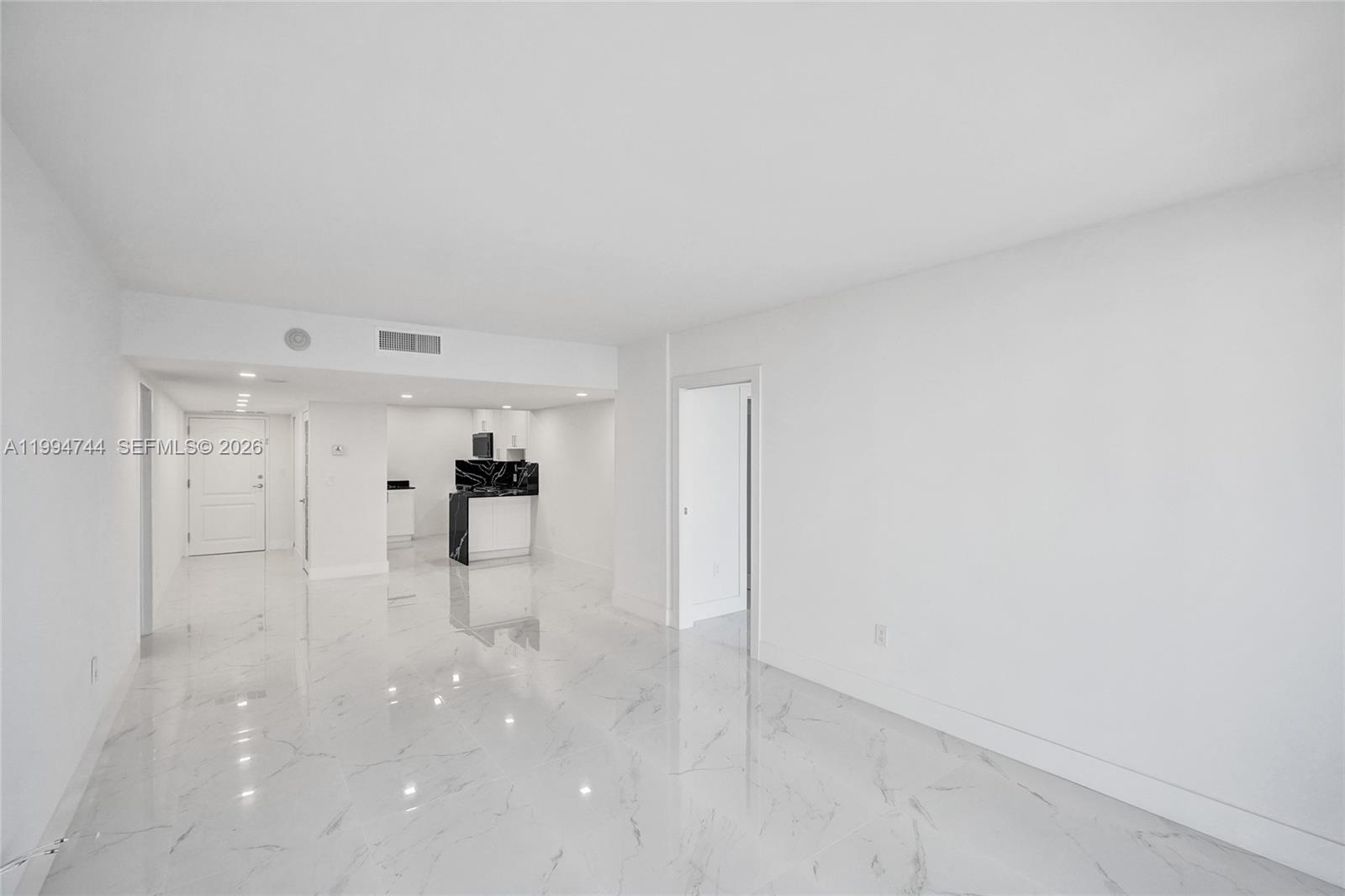 Photo of 3625 Country Club Dr  #2310, Aventura, Florida, 33180 - 