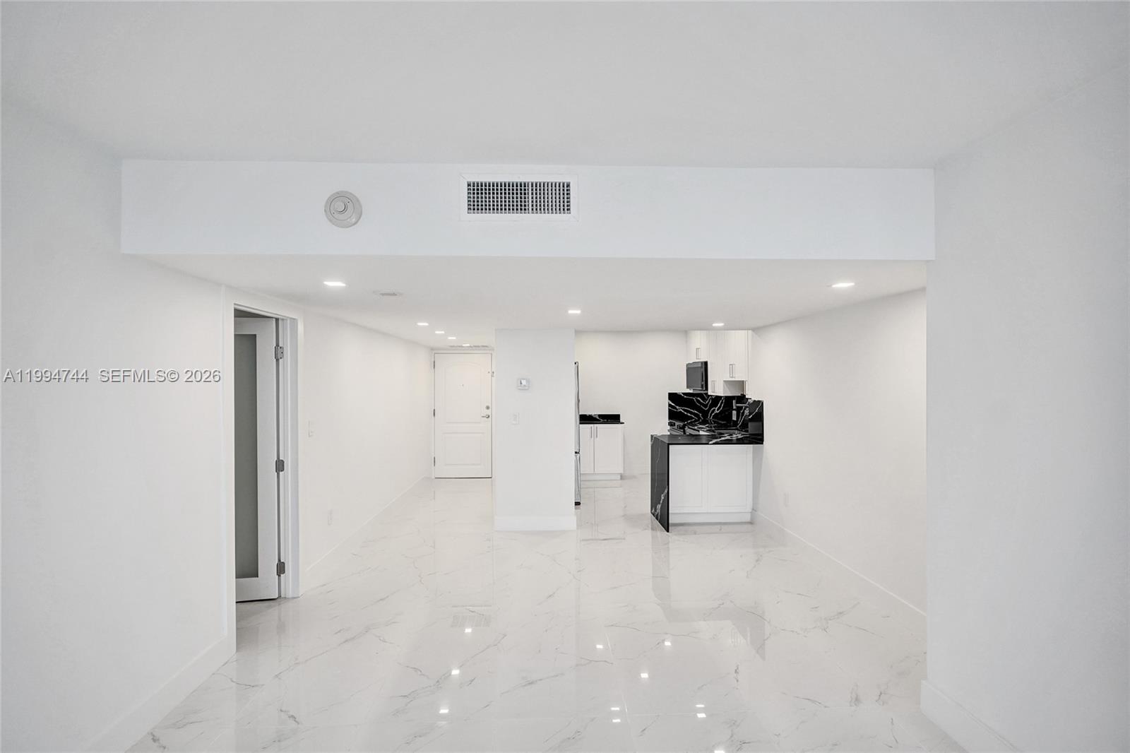 Photo of 3625 Country Club Dr  #2310, Aventura, Florida, 33180 - 