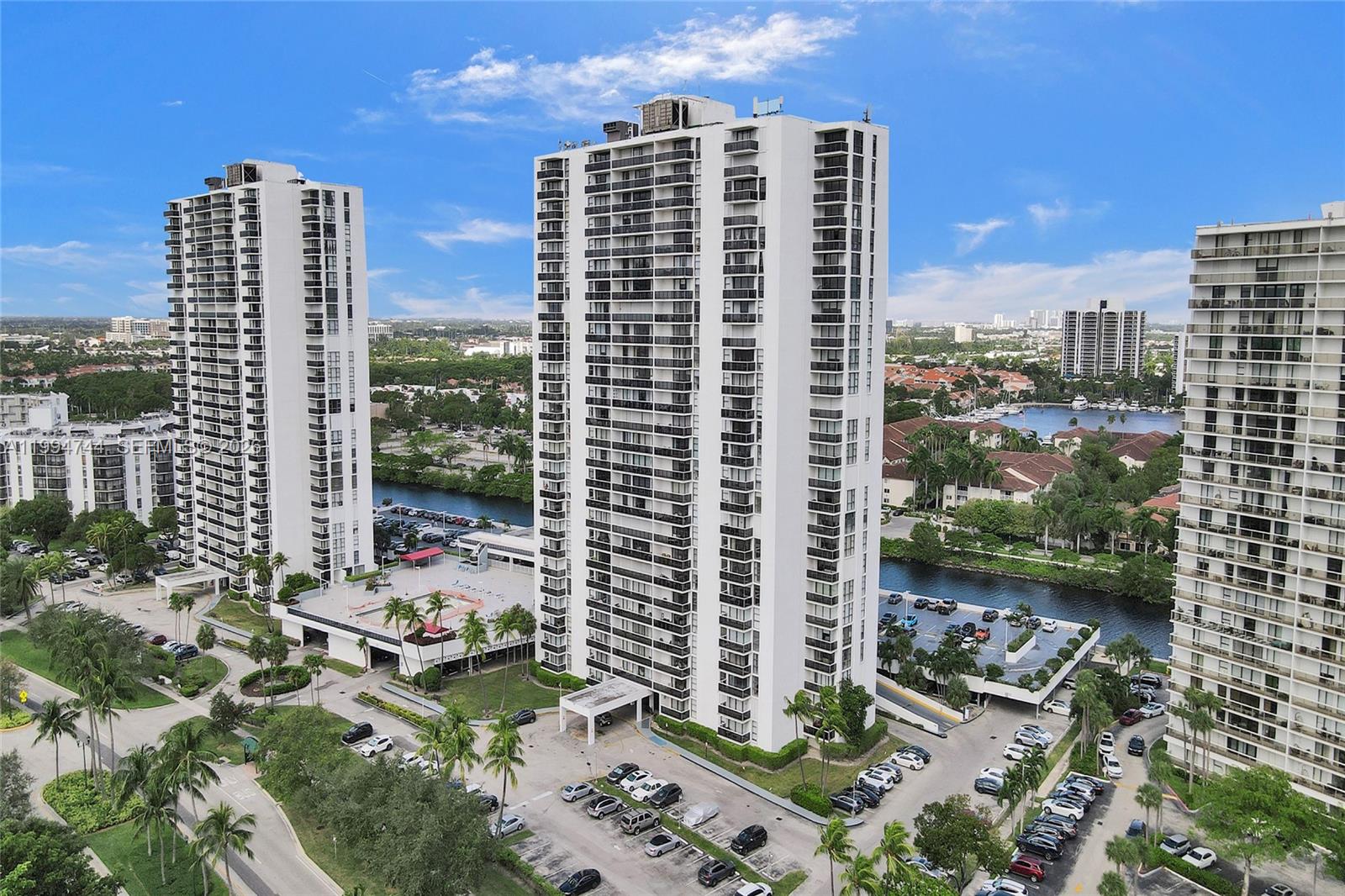 Photo of 3625 Country Club Dr  #2310, Aventura, Florida, 33180 - 