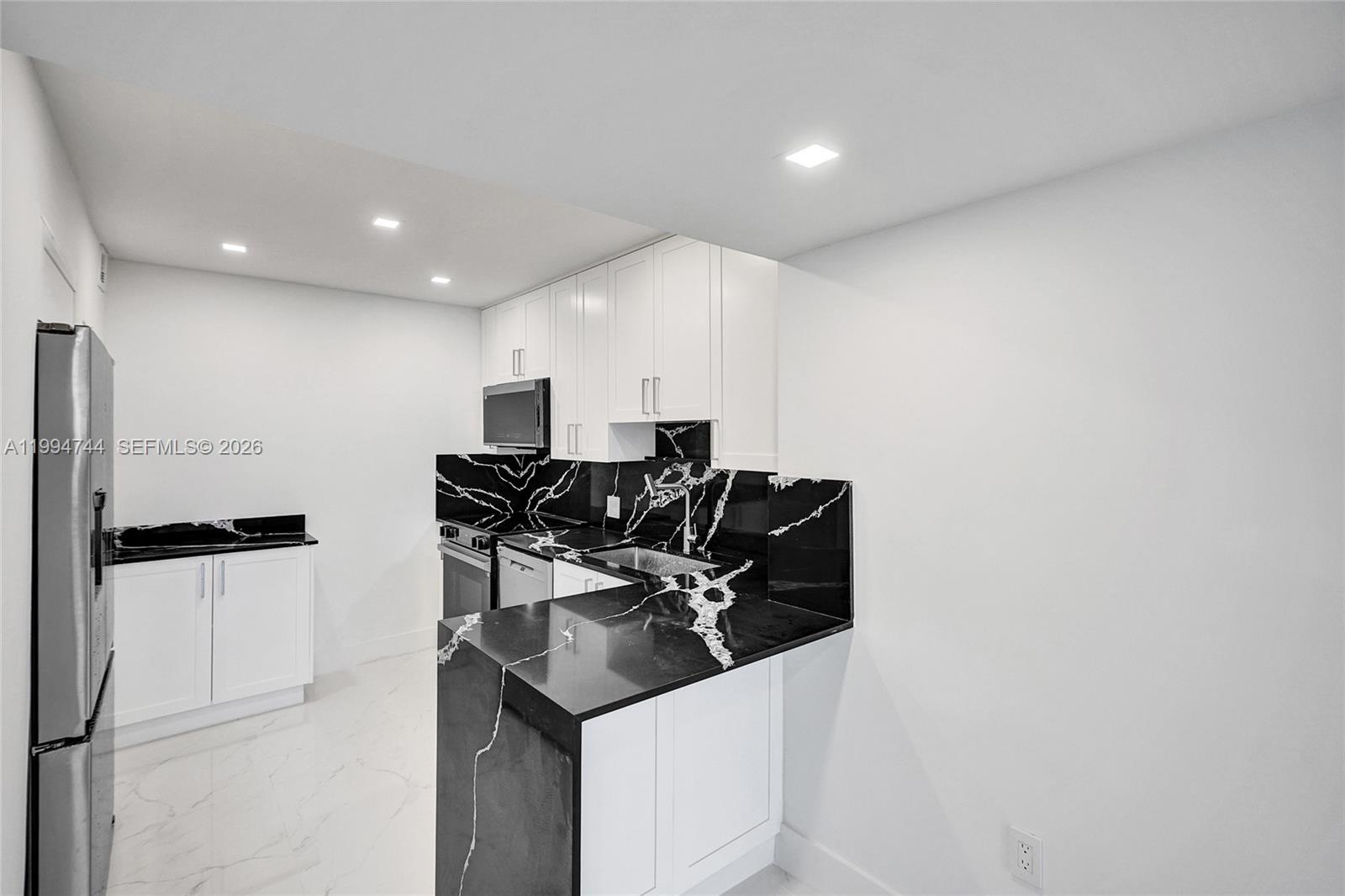 Photo of 3625 Country Club Dr  #2310, Aventura, Florida, 33180 - 