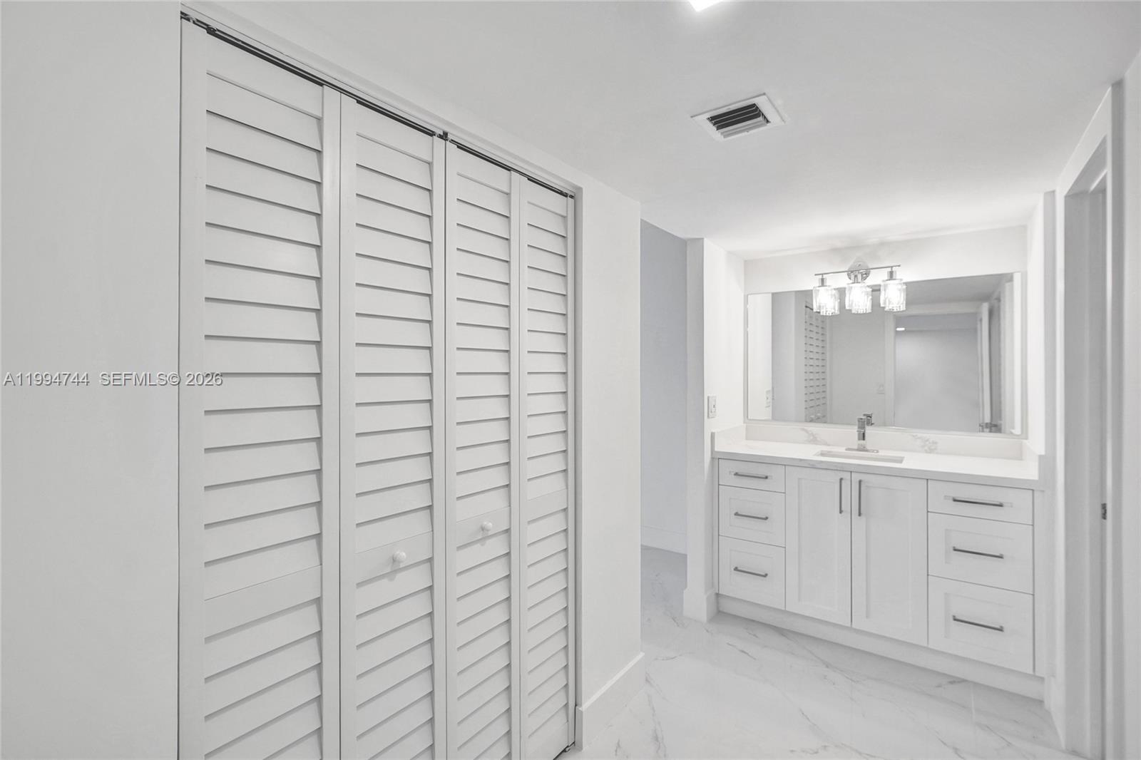 Photo of 3625 Country Club Dr  #2310, Aventura, Florida, 33180 - 