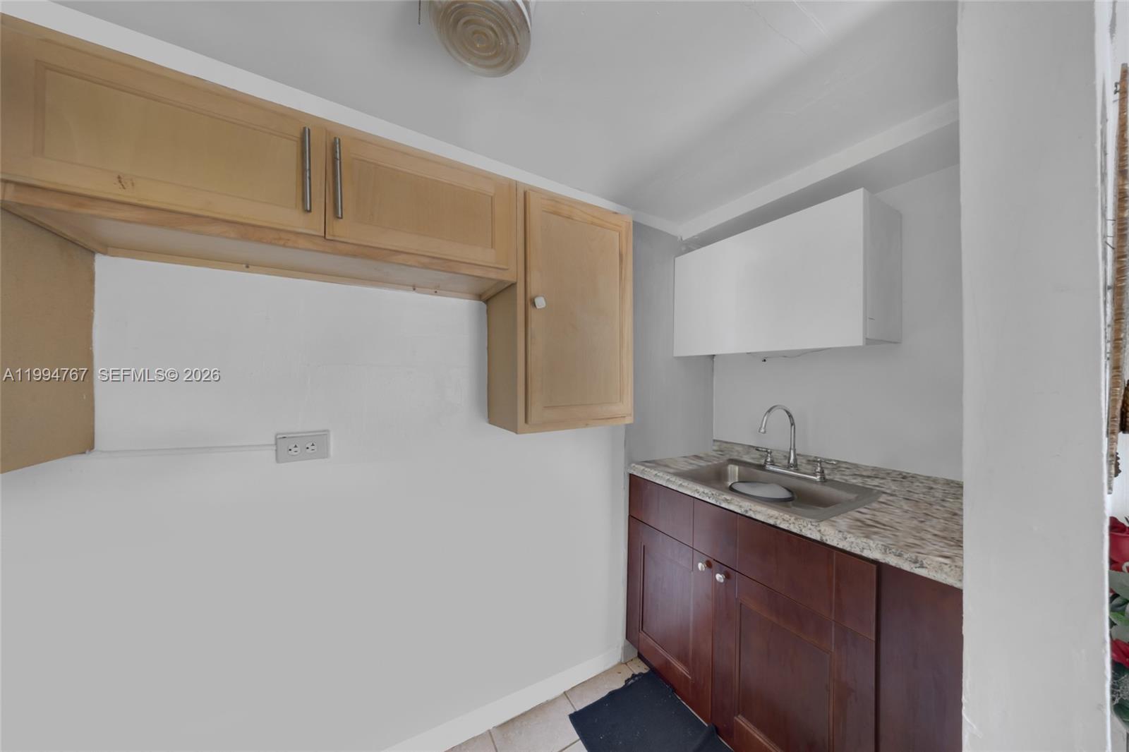   /  1926 sq. ft. $ 2026-04-03 0 Photo
