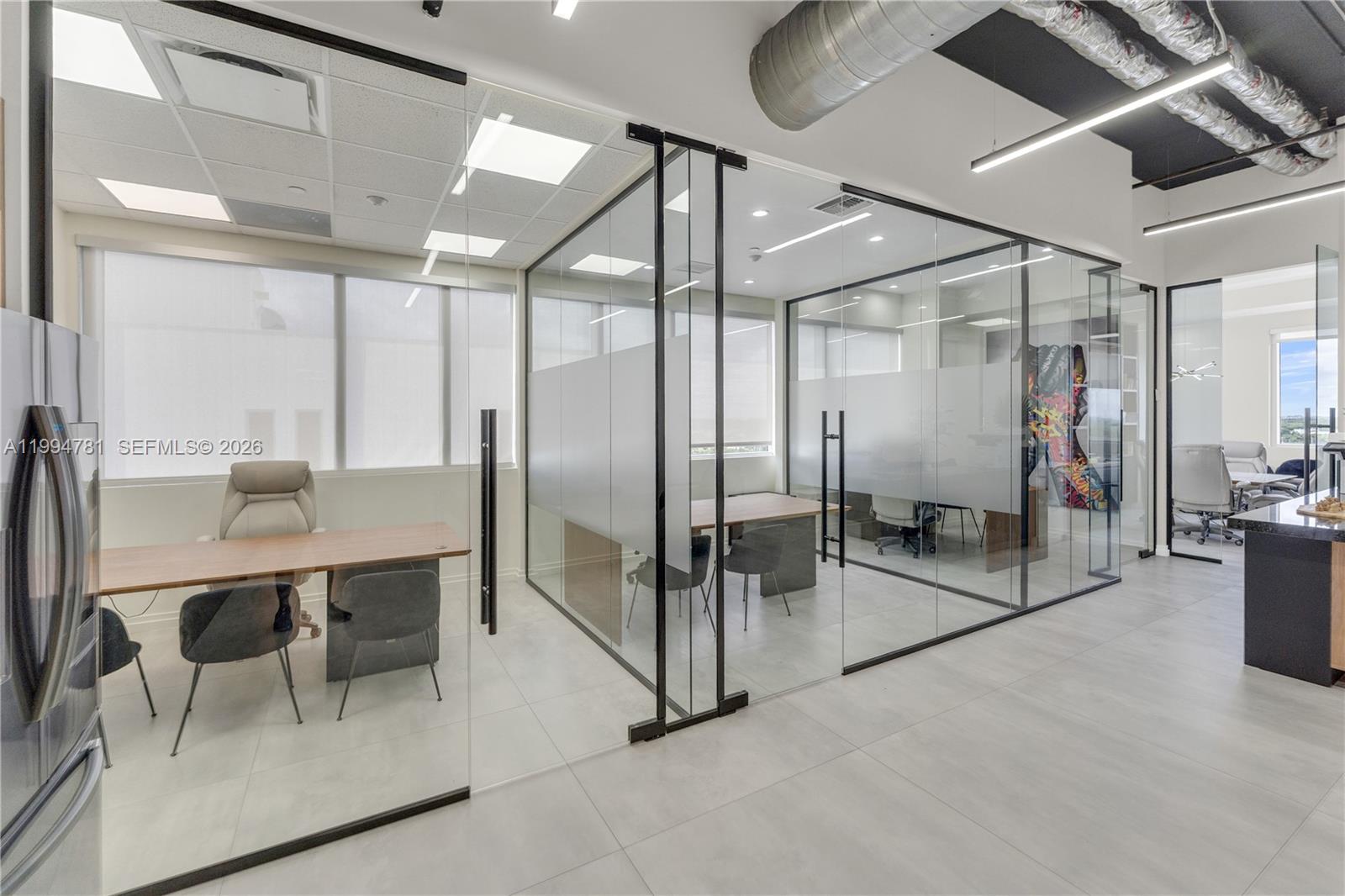 1009  /   sq. ft. $ 2026-04-03 0 Photo