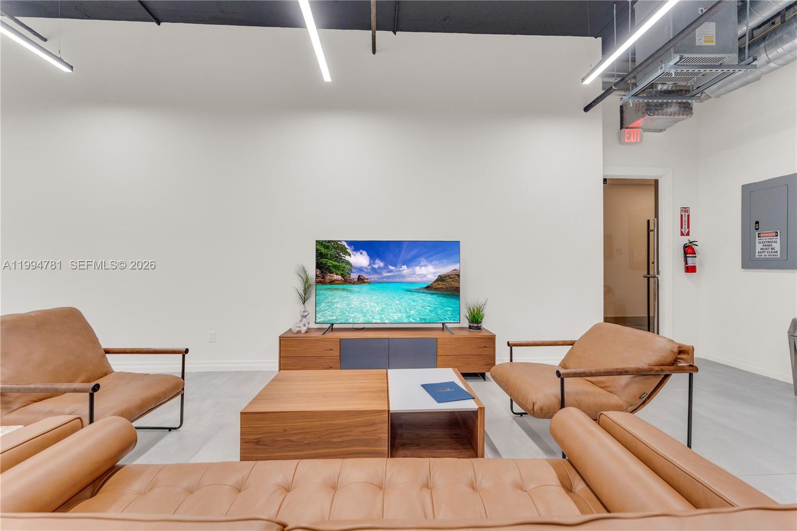 1009  /   sq. ft. $ 2026-04-03 0 Photo