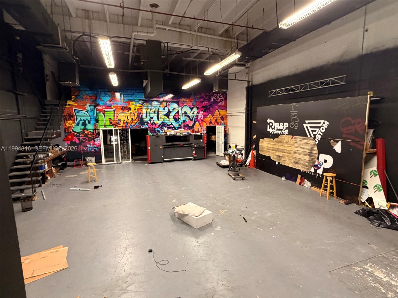 3-2  /   sq. ft. $ 2026-04-03 0 Photo