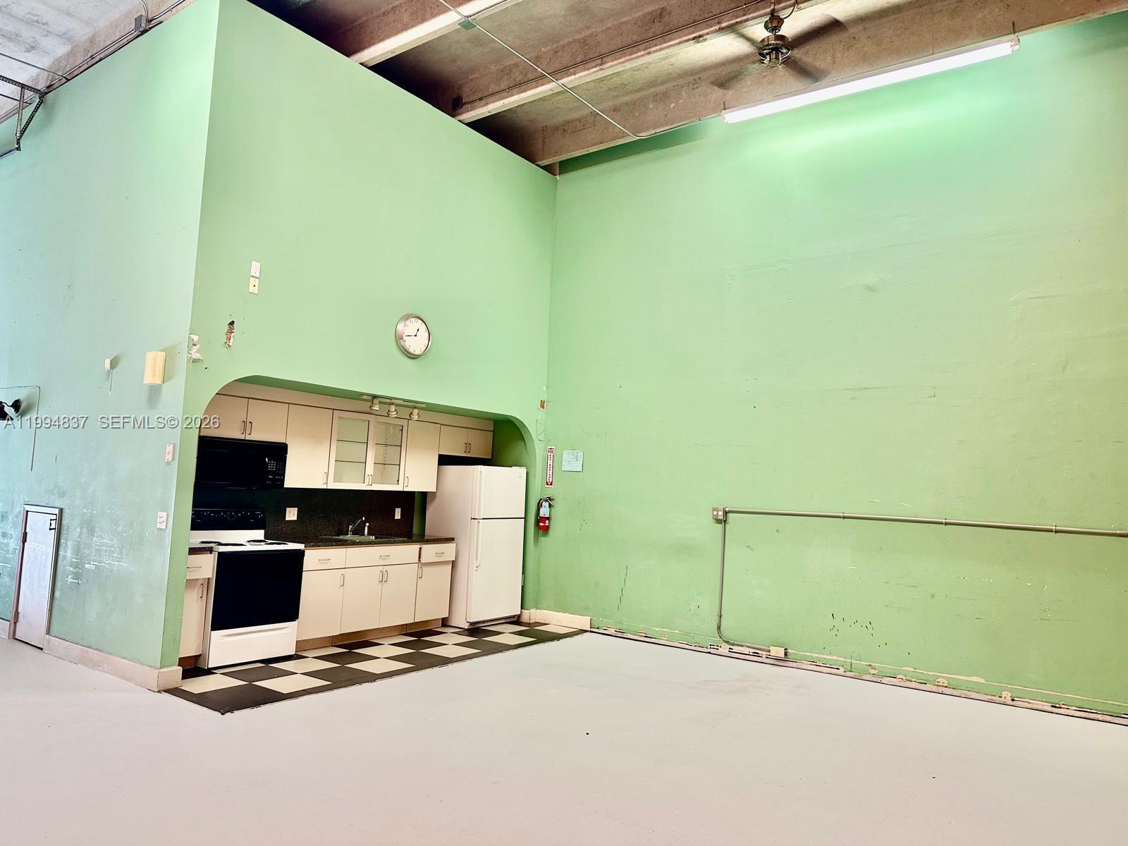 1004A  /   sq. ft. $ 2026-04-03 0 Photo