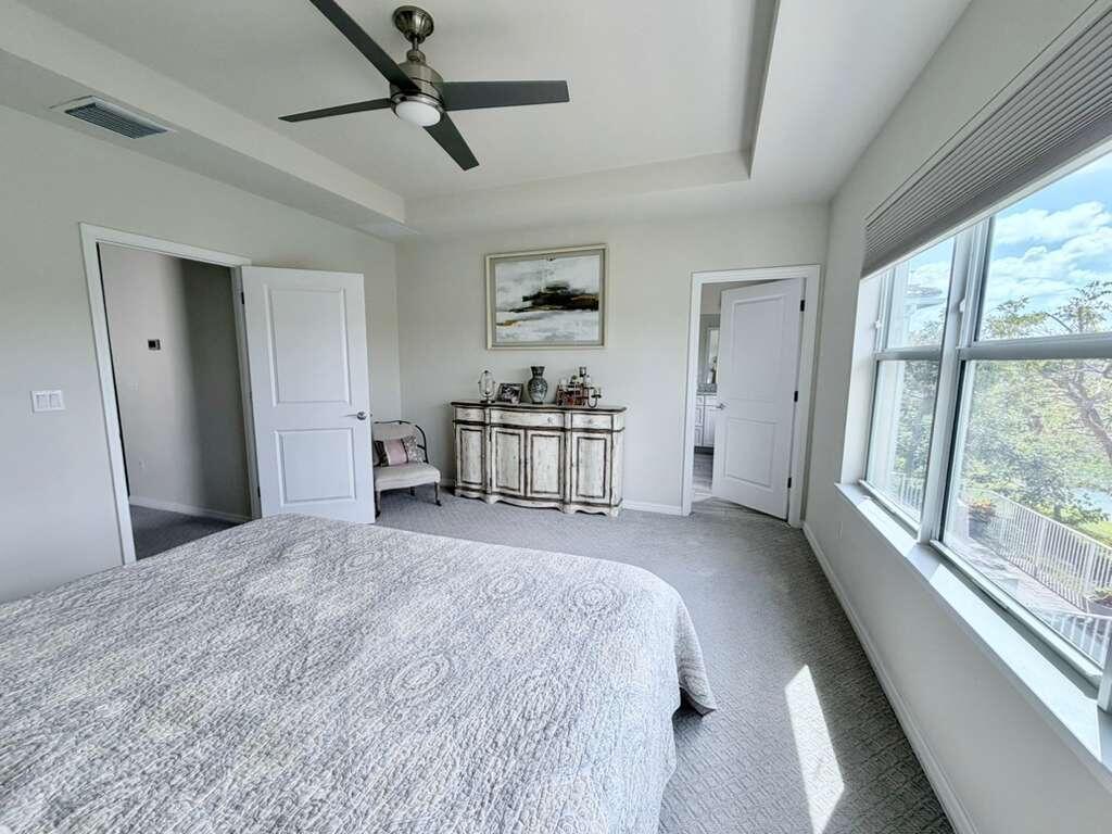 4924 3 /  1952 sq. ft. $ 2026-06-05 0 foto