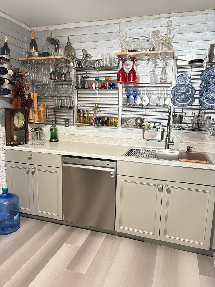 Photo of #1612, Hallandale Beach, Florida, 33009 -