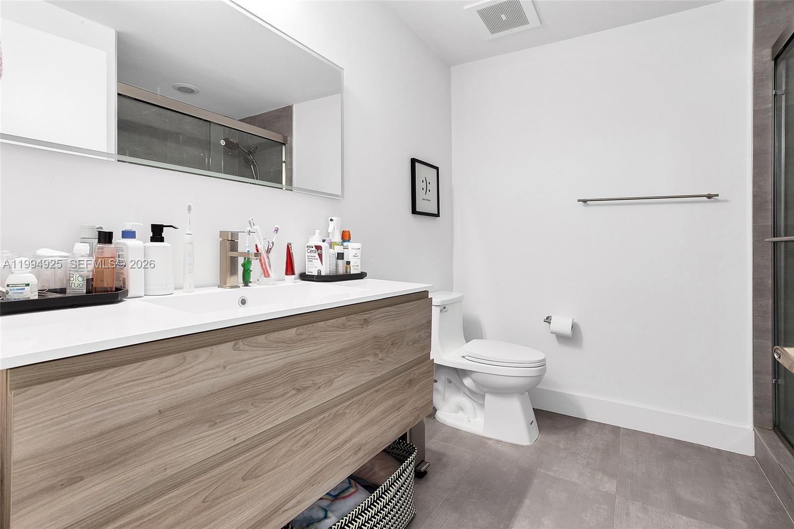 Photo of 3029 188th St #419, Aventura, Florida, 33180 - Guest Bathroom