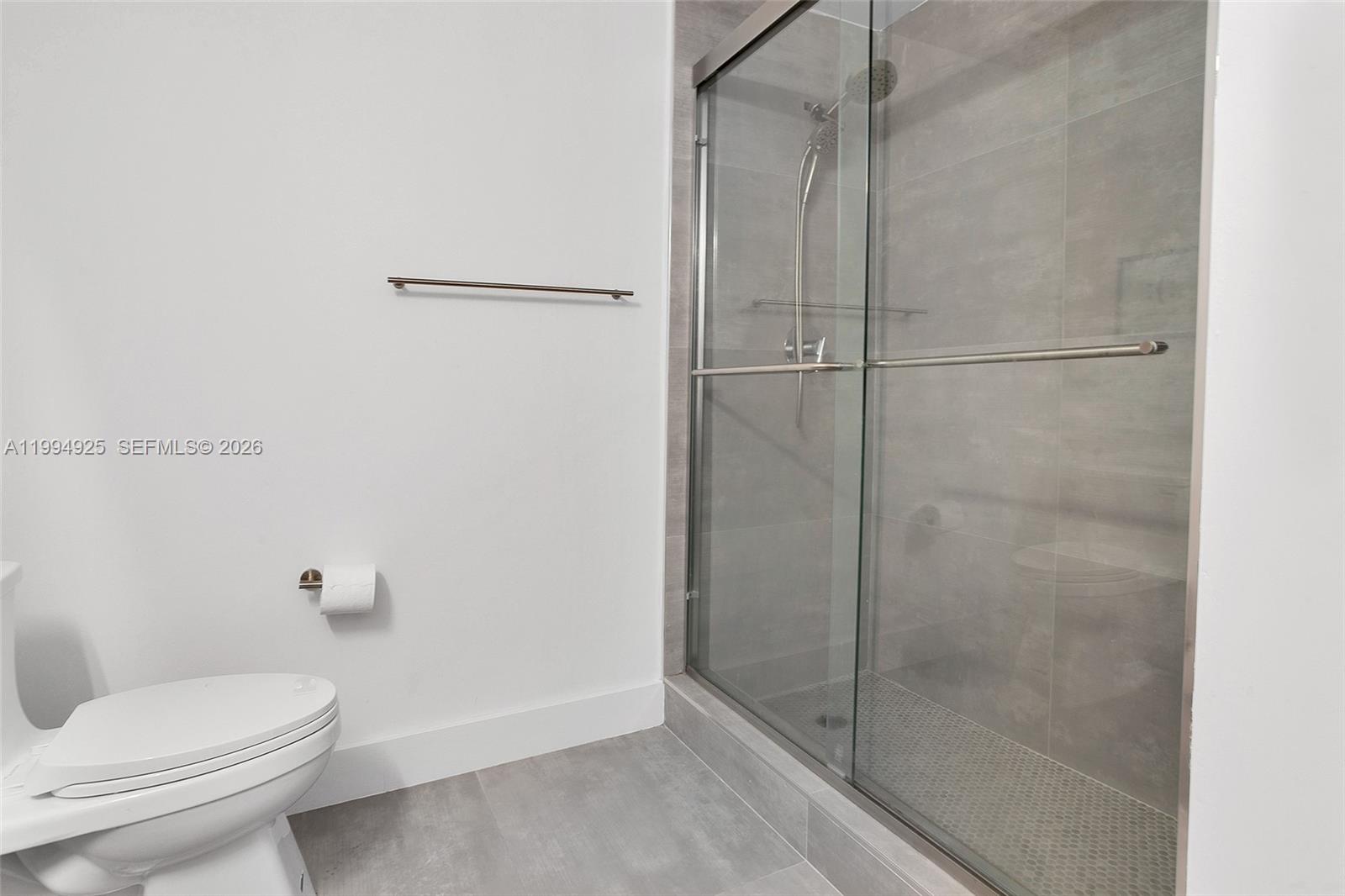 Photo of 3029 188th St #419, Aventura, Florida, 33180 - Guest Bathroom