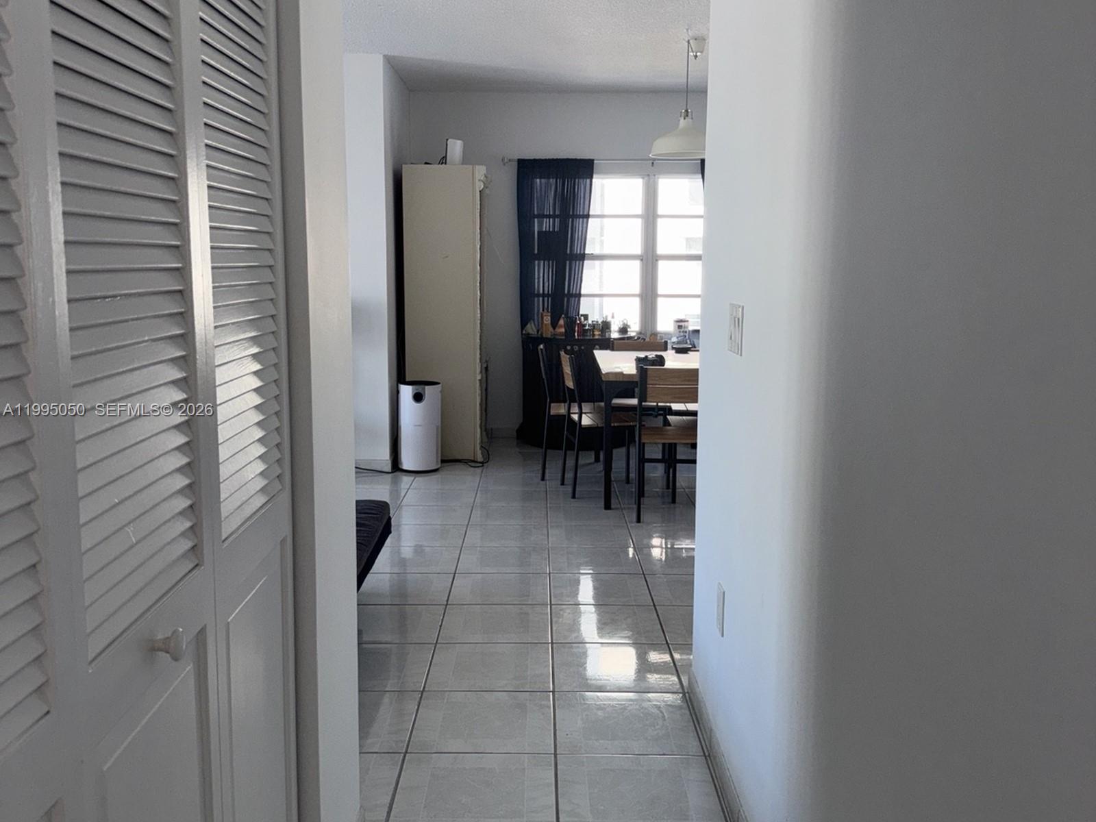 1031 2 / 2 1350 sq. ft. $ 2026-04-04 0 Photo