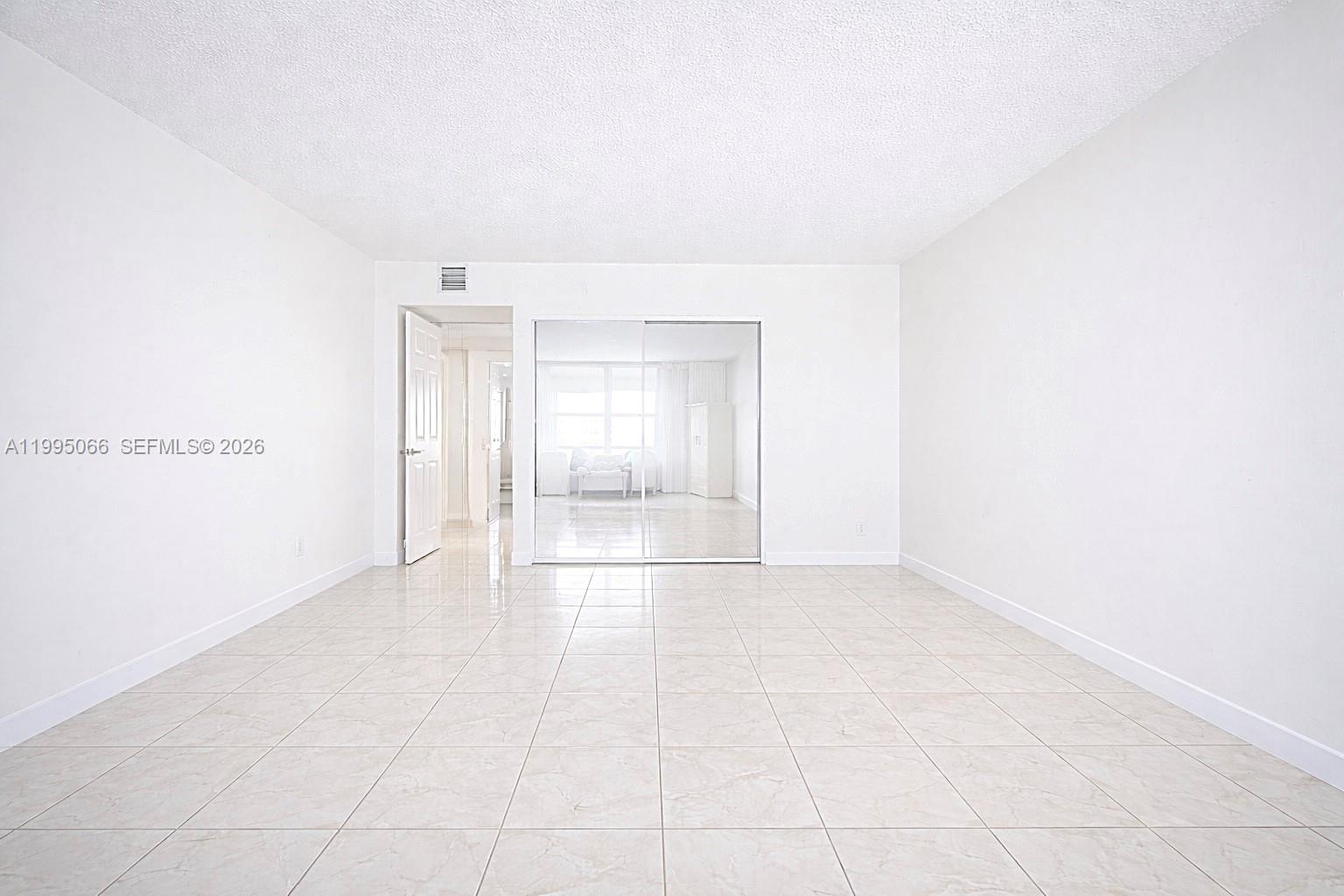 Photo of 3800 Ocean Dr  #816, Hollywood, Florida, 33019 - 