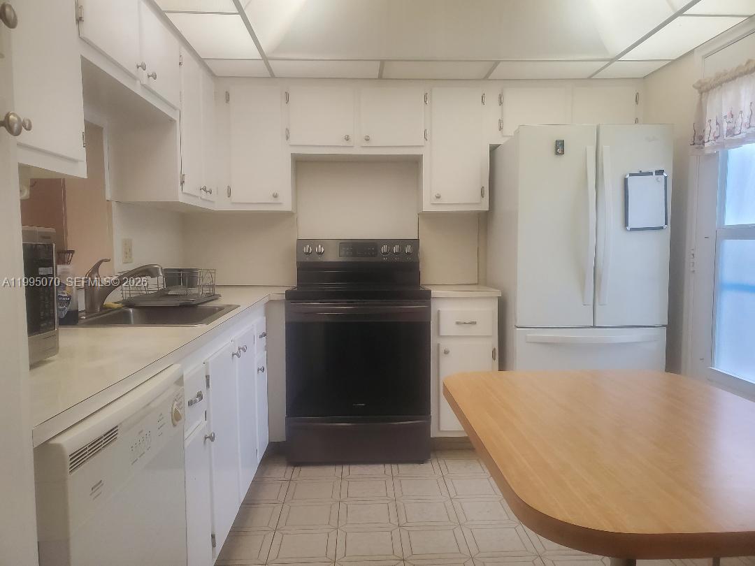 Photo of 319 14th Ave  #207, Hallandale Beach, Florida, 33009 - 