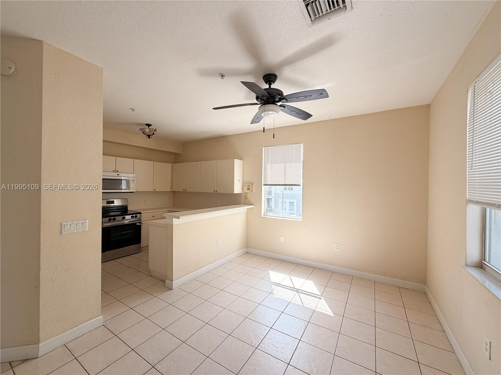 2039 2 / 3 1282 sq. ft. $ 2026-04-06 0 Photo