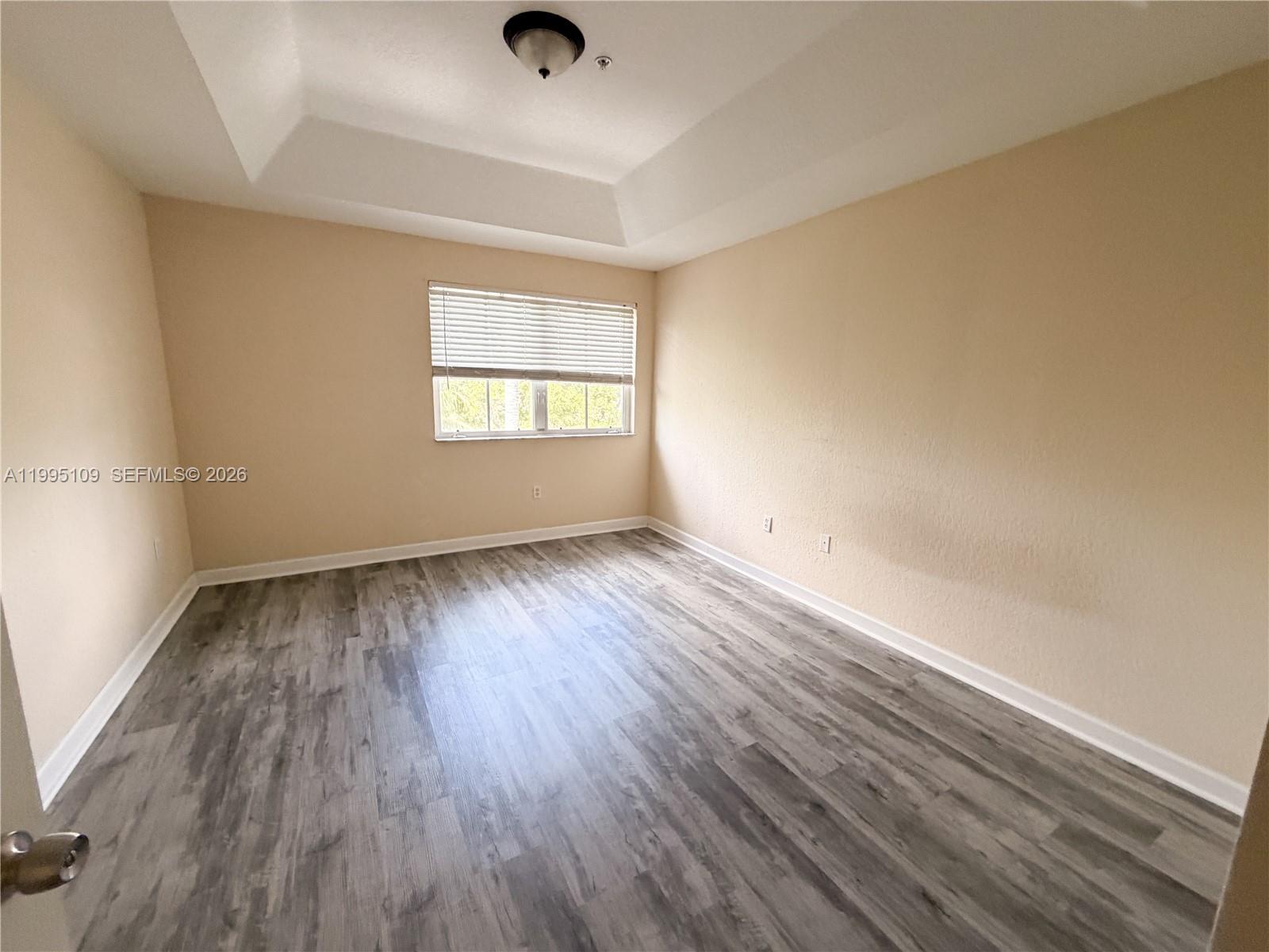 2039 2 / 3 1282 sq. ft. $ 2026-04-06 0 Photo