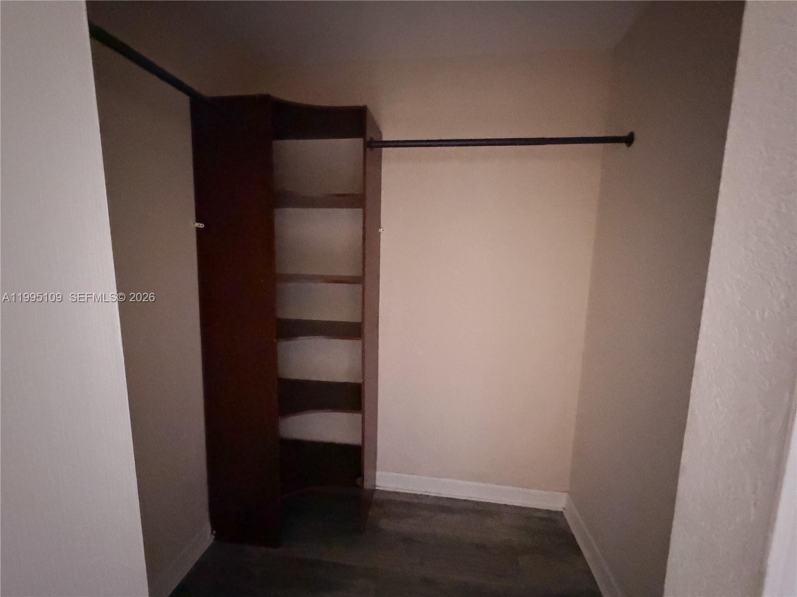 2039 2 / 3 1282 sq. ft. $ 2026-04-06 0 Photo