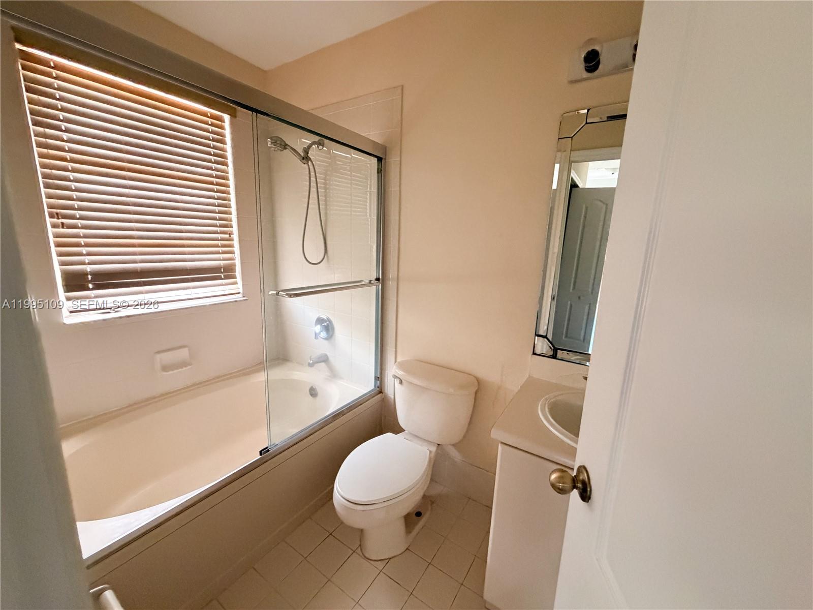 2039 2 / 3 1282 sq. ft. $ 2026-04-06 0 Photo