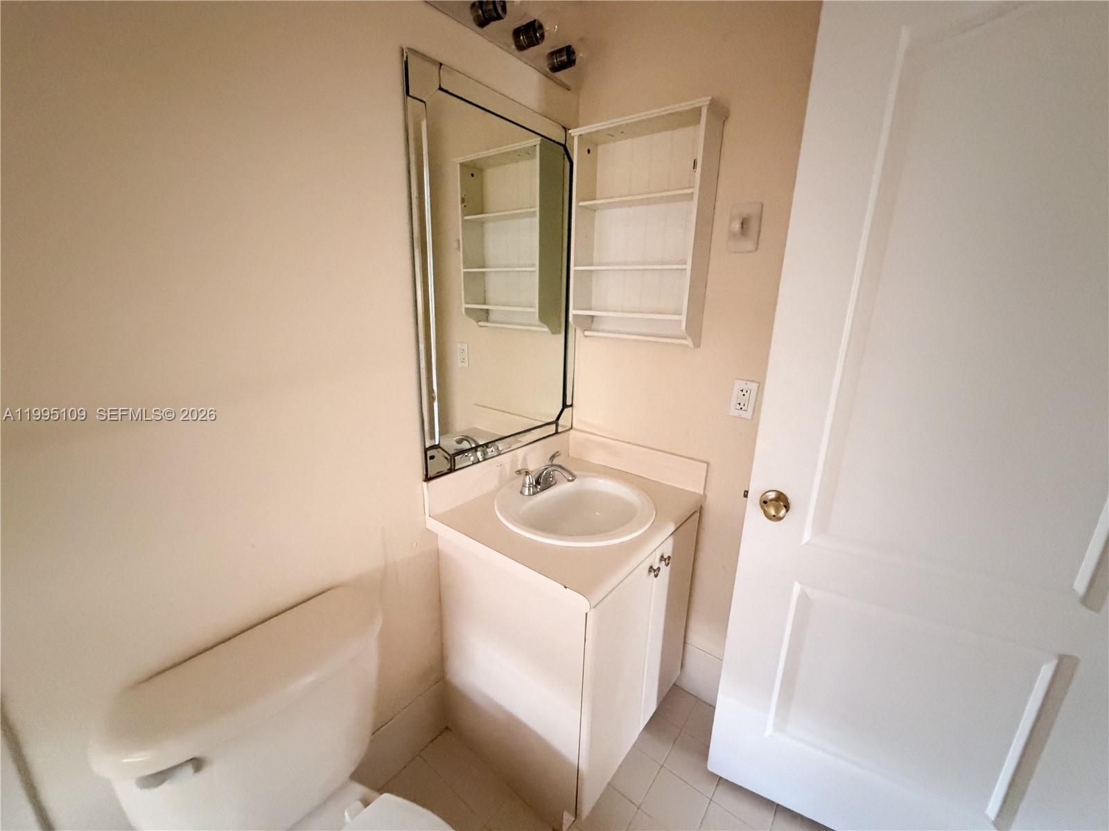 2039 2 / 3 1282 sq. ft. $ 2026-04-06 0 Photo