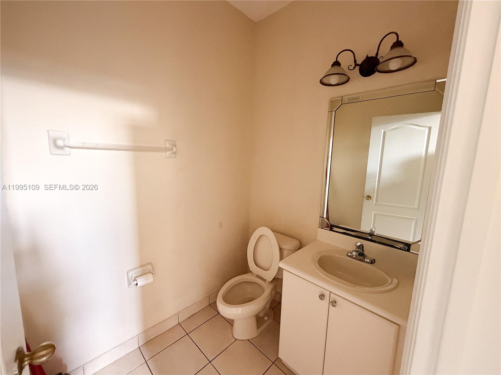 2039 2 / 3 1282 sq. ft. $ 2026-04-06 0 Photo