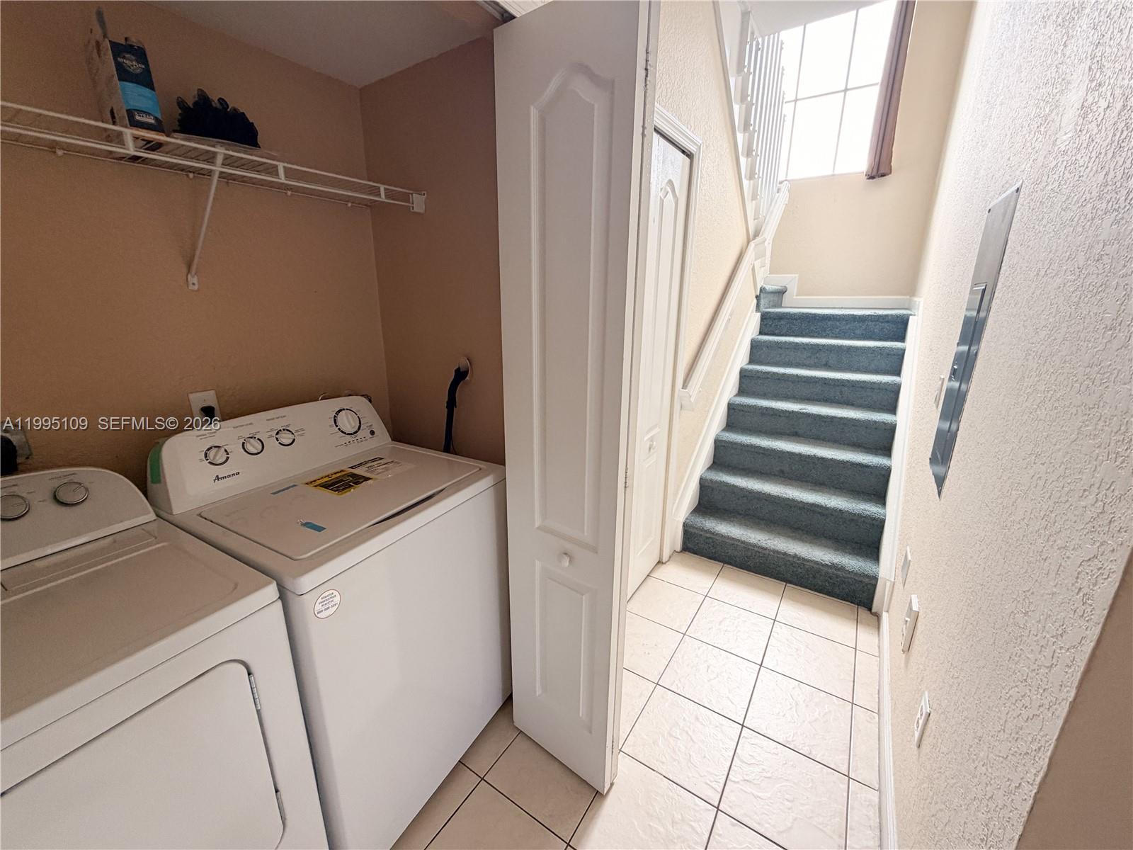 2039 2 / 3 1282 sq. ft. $ 2026-04-06 0 Photo