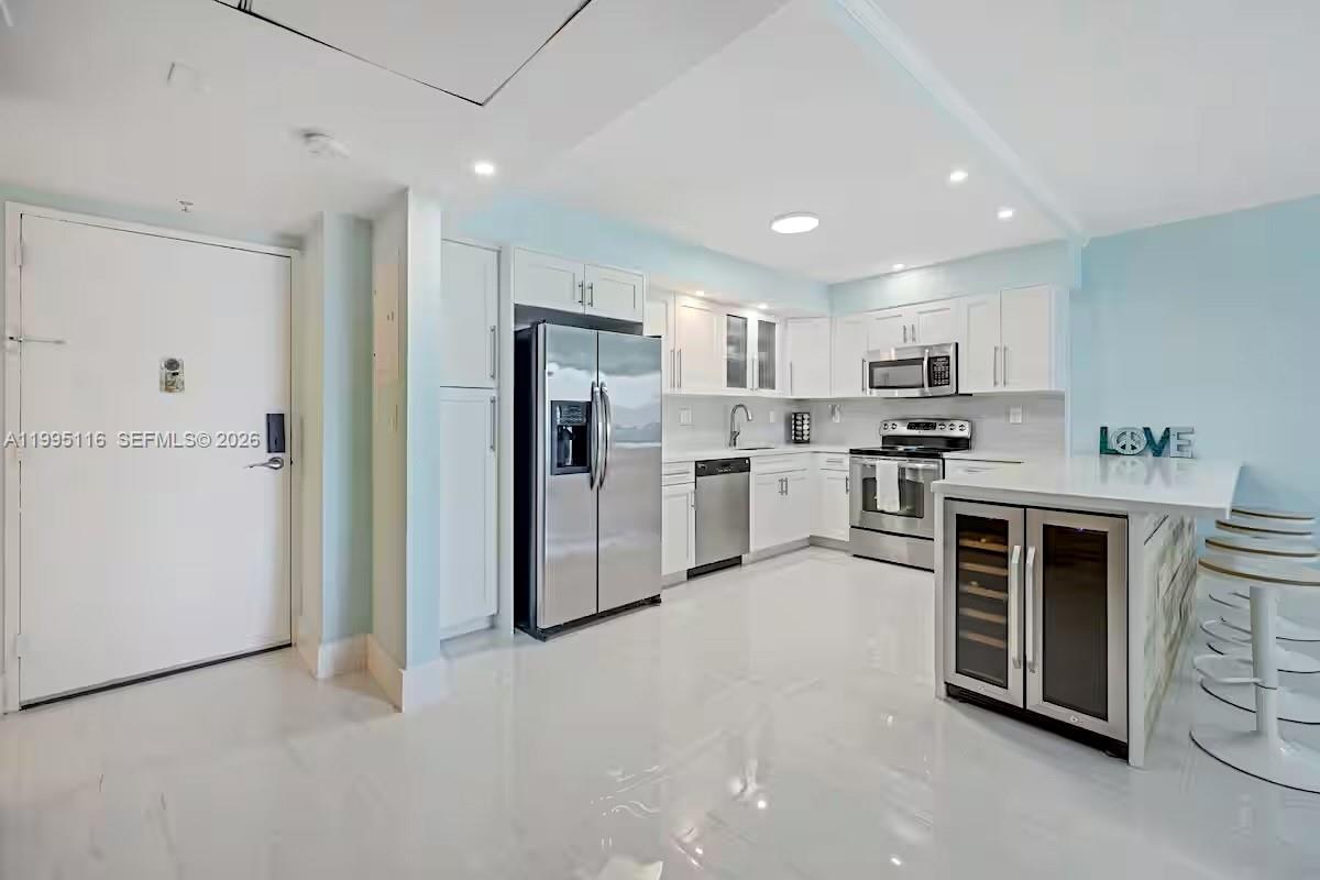 Photo of 19370 Collins Ave  #1121, Sunny Isles Beach, Florida, 33160 - 