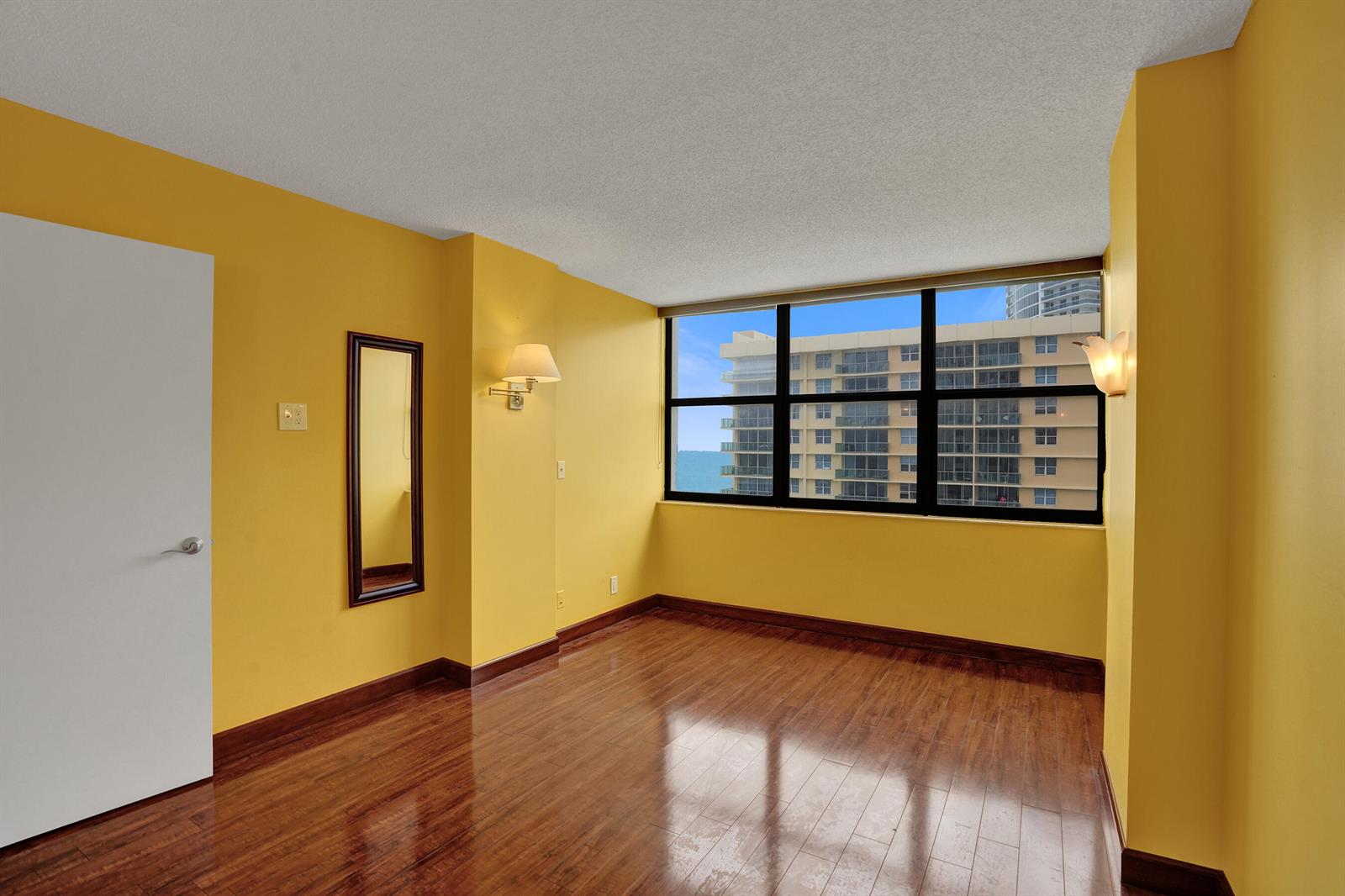 Photo of 2301 Ocean  #1408, Hollywood, Florida, 33019 - DSC07333