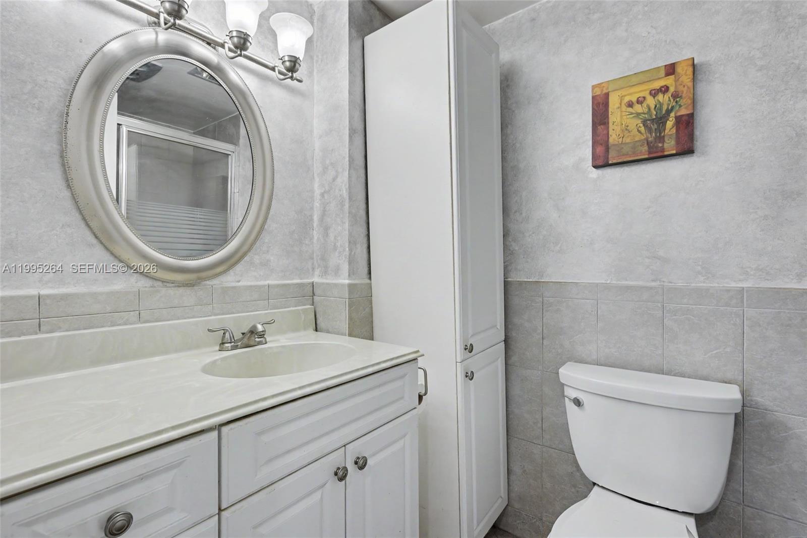 See details 700 2 / 2 1284 sq. ft. $ 2026-04-05 0 Photo