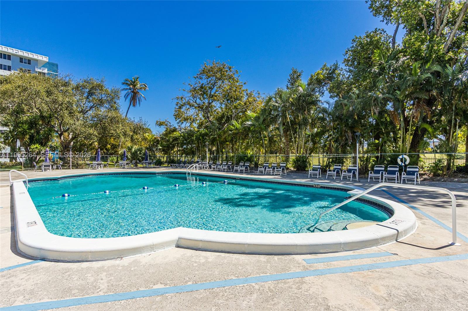 See details 700 2 / 2 1284 sq. ft. $ 2026-04-05 0 Photo